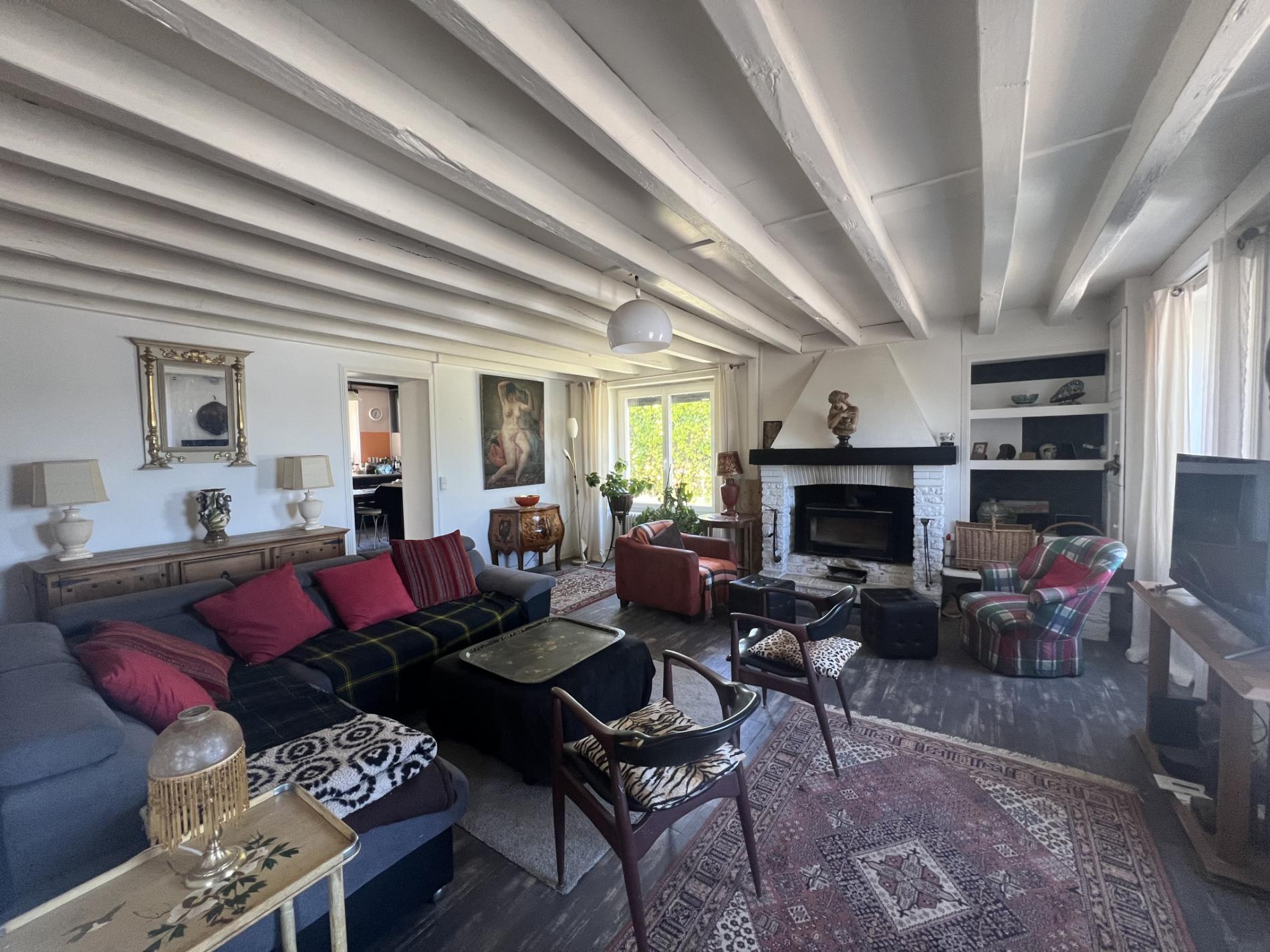 Maison de plain pied avec vue sur étang !