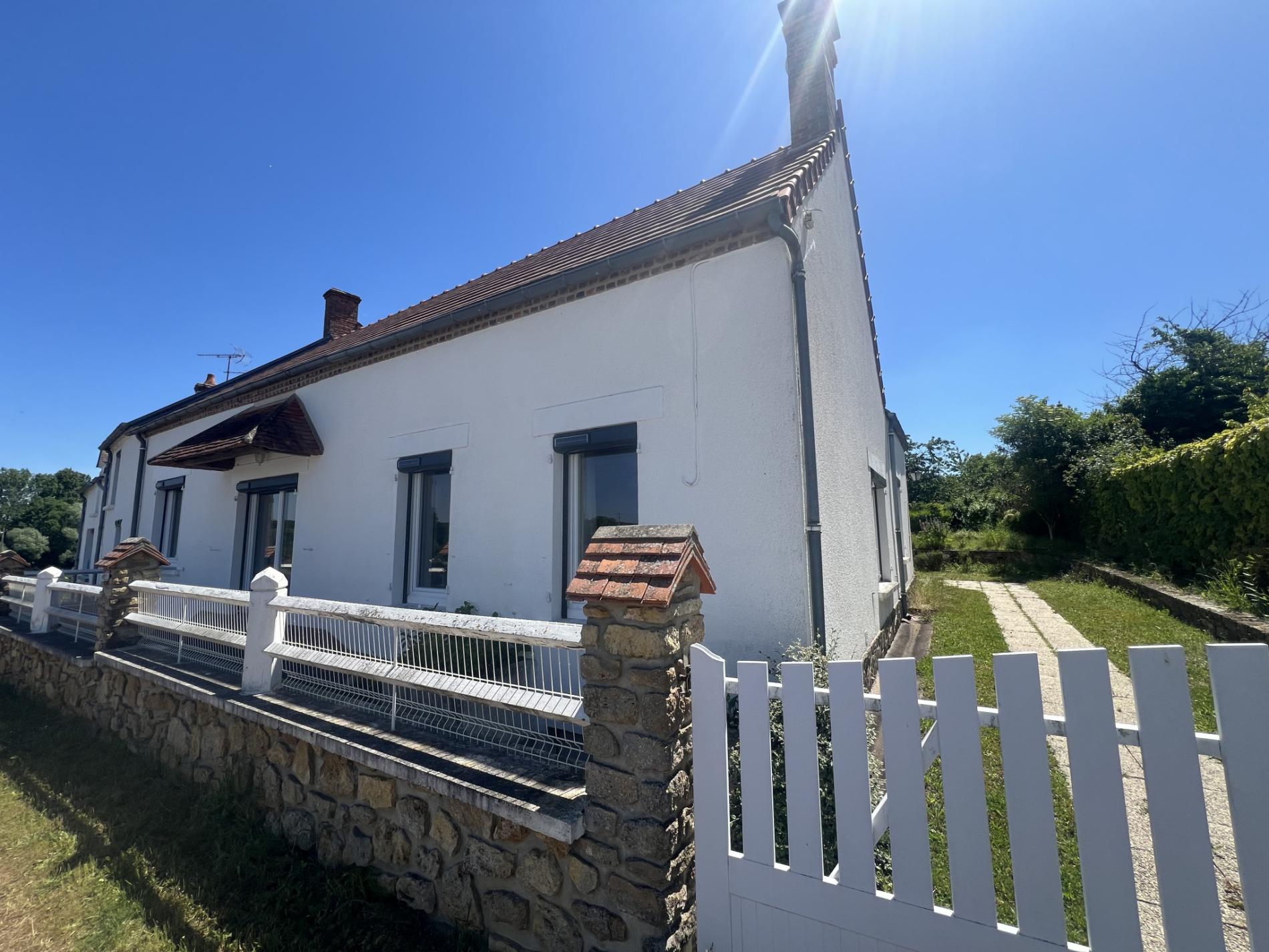 Maison de plain pied avec vue sur étang !