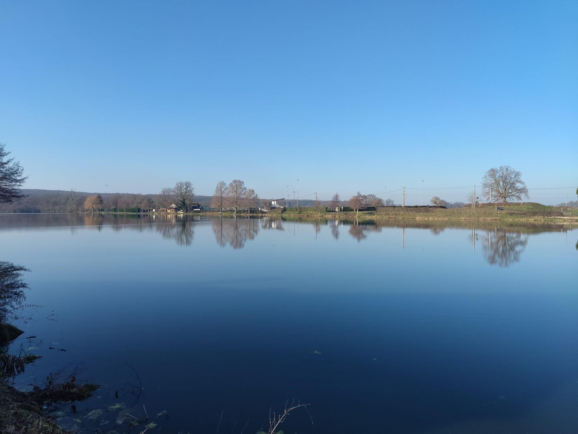 Maison de plain pied avec vue sur étang !