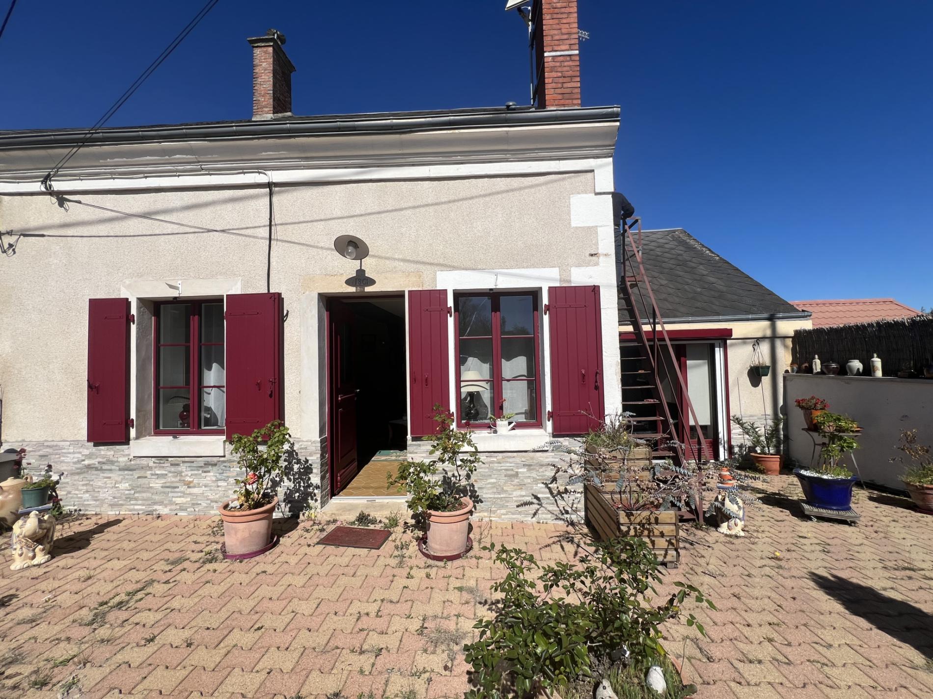Maison d'habitation avec jardin