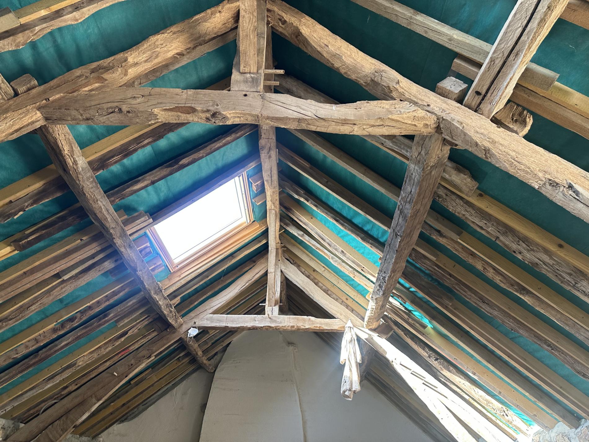 Maison de campagne sur 14 hectares à 280m du 1er voisin !