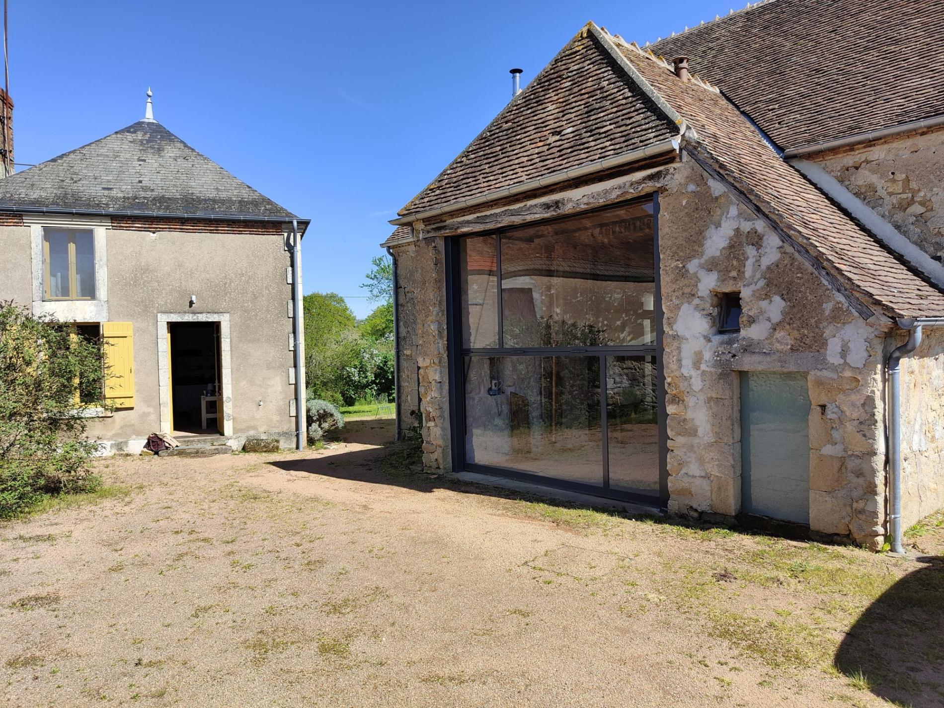 Ensemble immobilier en campagne !